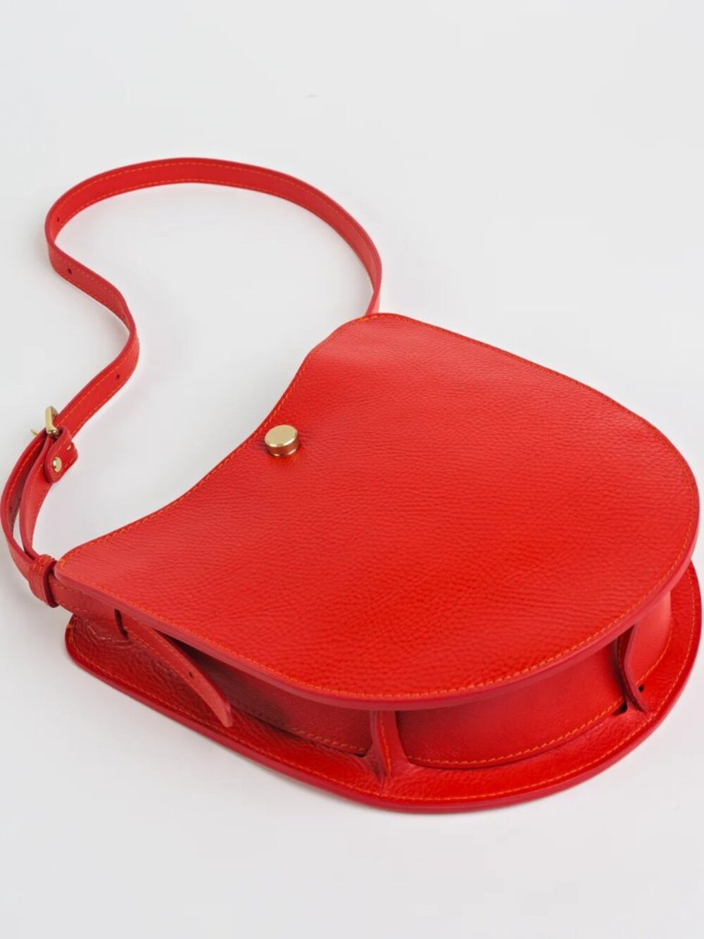 Lindquist Savoie Crossbody Bag in Persimmon - Picture 5 of 12